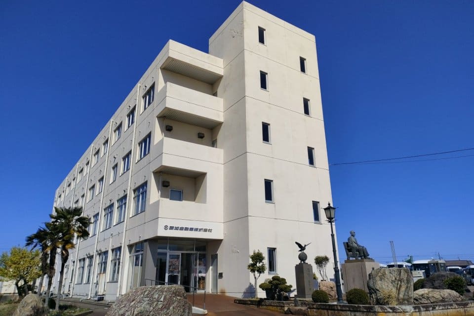 頚城自動車_外観